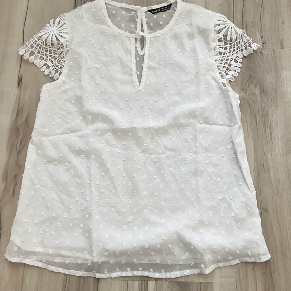 white top - Picture 3 of 3